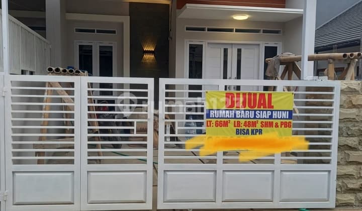Rumah Baru Dekat Kampus di Cibiru Bandung