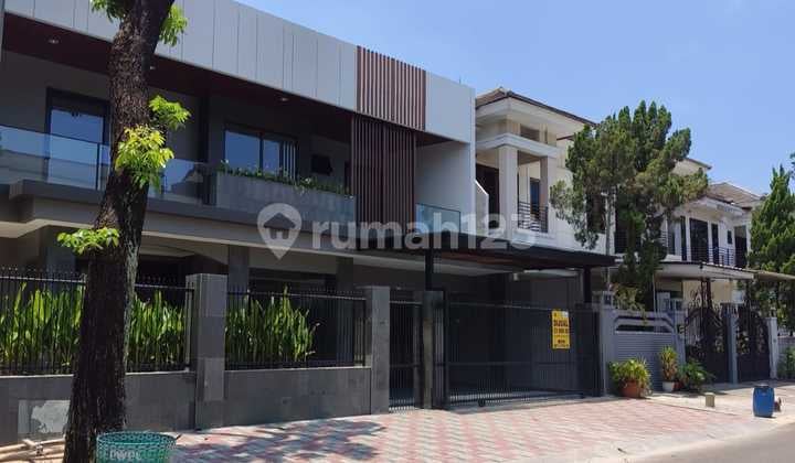 Rumah di Puspita Loka BSD Full Renovasi di Jalan Boulevard Dekat Tol BSD Semi Furnish SHM