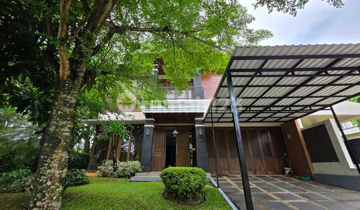 Rumah Full Furnish di BSD Delatinos Luas 300M2 Siap Huni Posisi Hoek