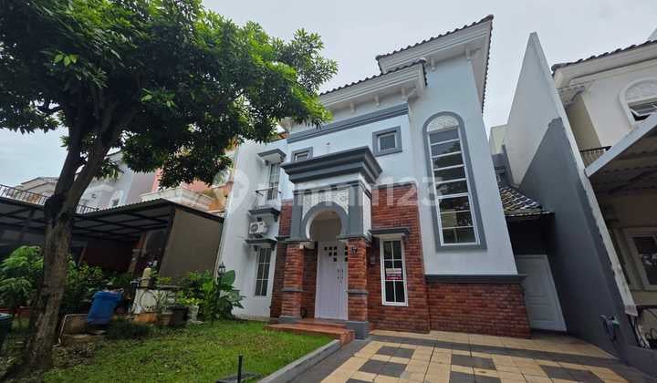 House in Alicante Gading Serpong, Good, Spacious 180, Already Renovated, Ready to Occupied, Facing Garden