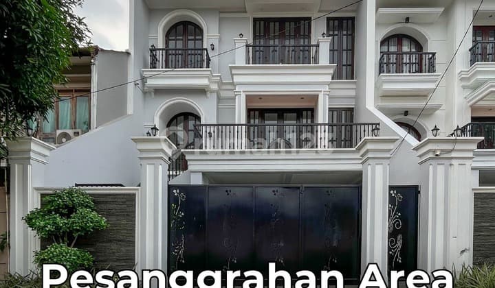 BRAND NEW LUXURY CLASSIC HOUSE 3,5 LANTAI PESANGGRAHAN AREA - JAKARTA SELATAN