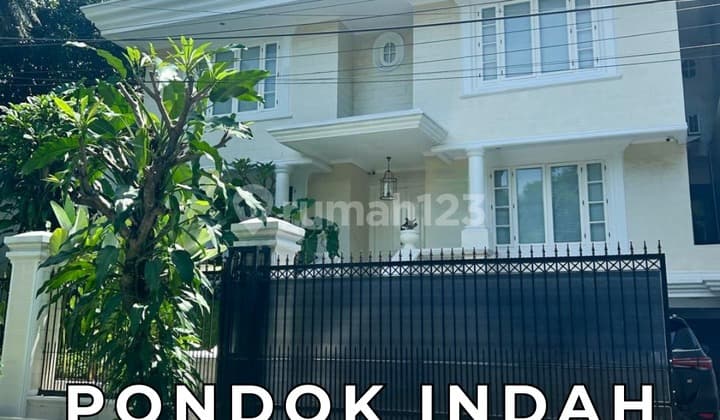 Modern Classic House 2 Lantai 4 BR Full Furnished Pondok Indah Jakarta Selatan - Ocasa4725