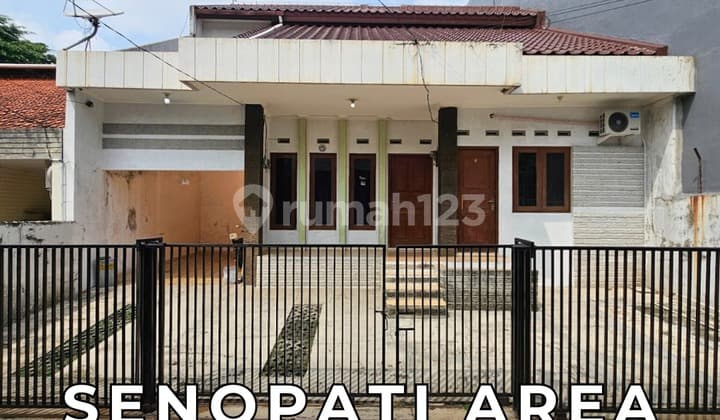Rumah Kost 2 Lantai Senopati Area Kebayoran Baru Jakarta Selatan