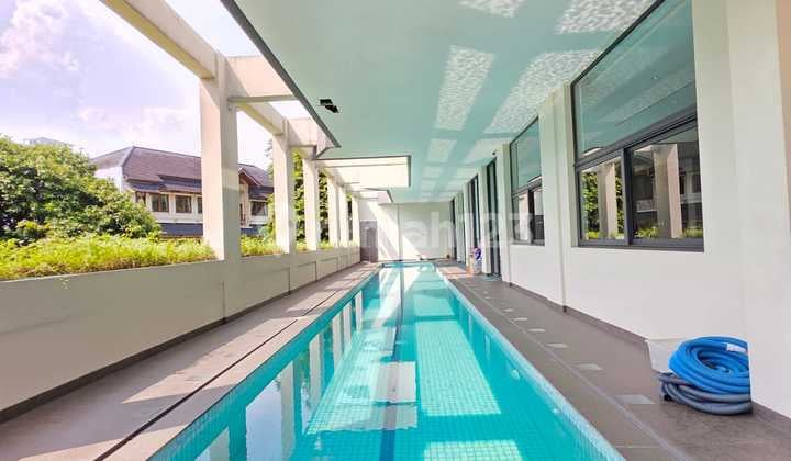 Luxury Hook House Fully Furnished With Pool And Rooftop View at Damai Indah Golf, Telaga Golf, BSD