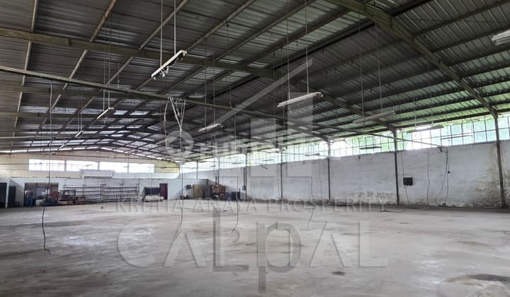 Gudang di Leuwigajah Dekat Tol Baros Dengan Akses Kontainer