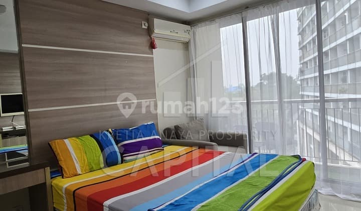 Dua Unit Apartement Beverly Type Studio Bersih Dan Terawat