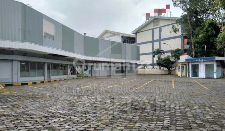 Land Building Suitable for Business Facilities on Surapati Street, Bandung