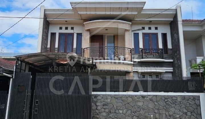 2-Story Move-In Ready and Well-Maintained House in Holis Bandung