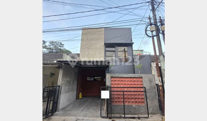 Rumah 2 Lantai Taman Industrial Depan Rumah di Nusaloka Bsd