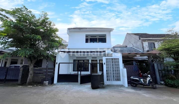 Dijual Rumah Baru Dalam Kompleks Dekat Polsek Cinere