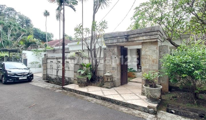 Dijual Dibawah Harga Njop, Rumah Private Pool Di Ampera Jaksel