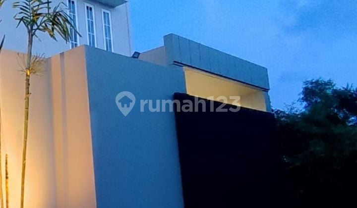 For sale, a house that feels like a villa at a cheap price in Ungasan Bali