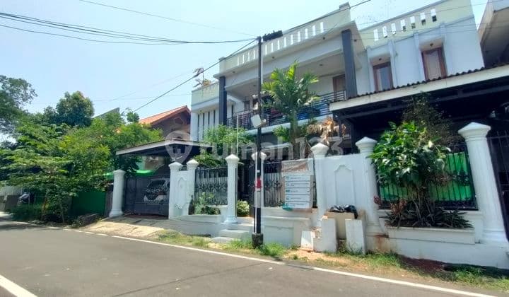 Kos 3 Lantai Harga Miring Dekat Perkantoran Siap Huni Siap Untung