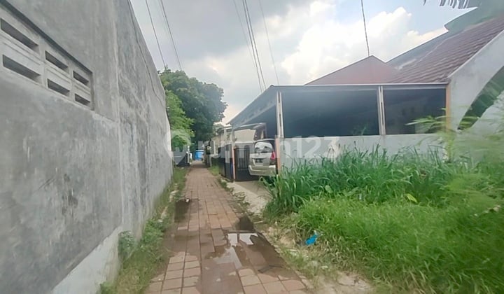 Rumah Siap Huni Bebas Banjir Akses Mobil Dekat Gdc