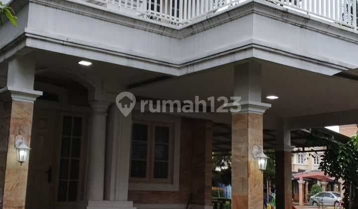 Beautiful 2-Story Hook House in Raffles Hills Cibubur Housing
