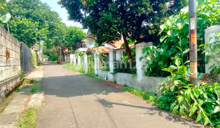 Rumah Kost 10 Kamar di Beji Dekat Ui Depok