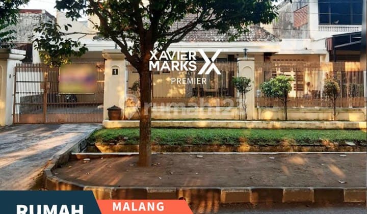 Dijual Rumah Vintage Terawat di Jl Pulau-Pulau Pusat Kota Malang