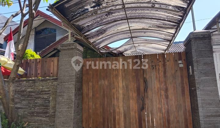 RUMAH CLASSIC AREA KOMERSIL MANUKAN