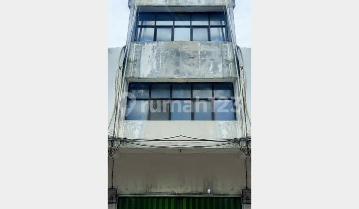 Dijual/Disewa: Ruko 4 Lantai di Kawasan Komersial Rawamangun
