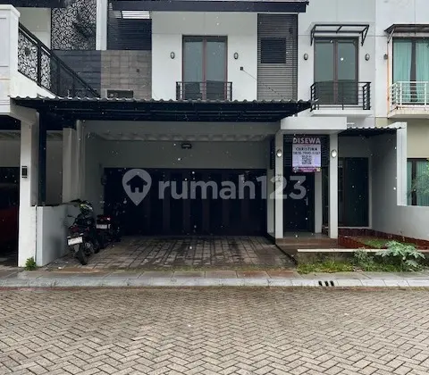 Rumah Cantik Minimalis Siap Huni ( Baru Slesai Renovasi) di Pulomas