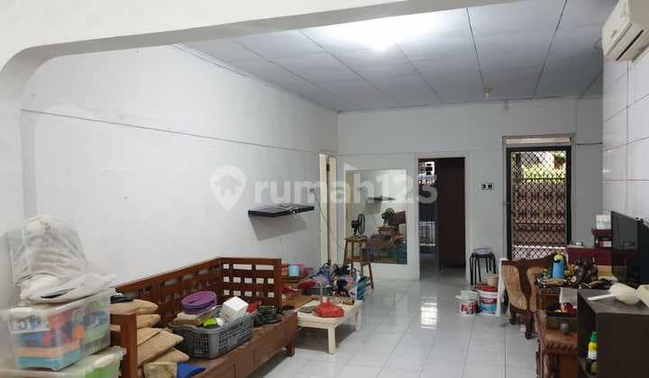 House, 2 Floors, in Rawamangun