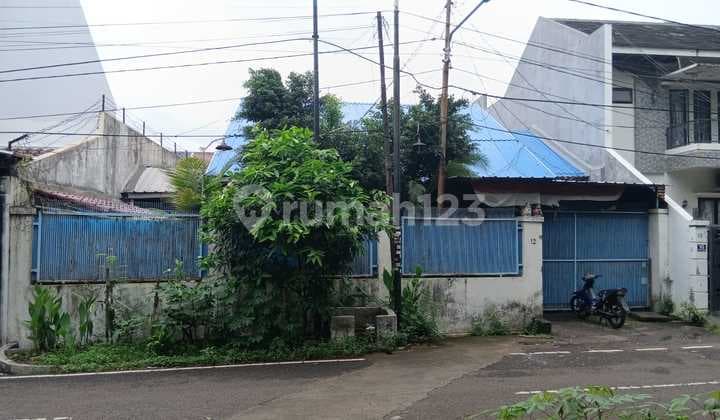 Dijual Rumah Hitung Tanah Dekat LRT