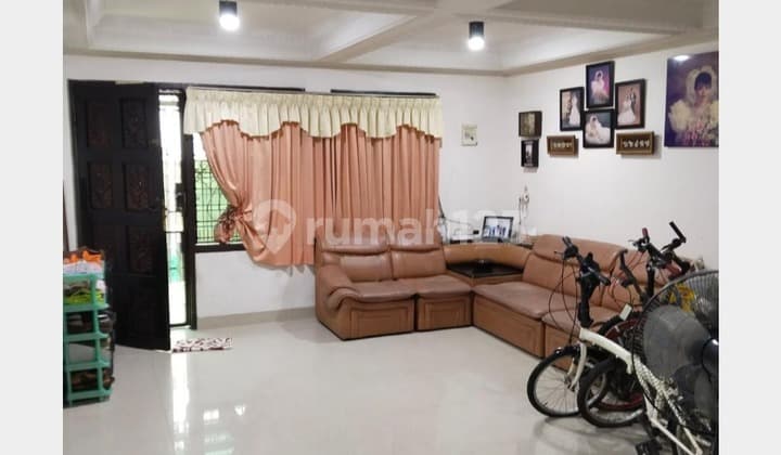 Dijual Rumah 2 Lantai Di Tamansari, Jakarta Barat