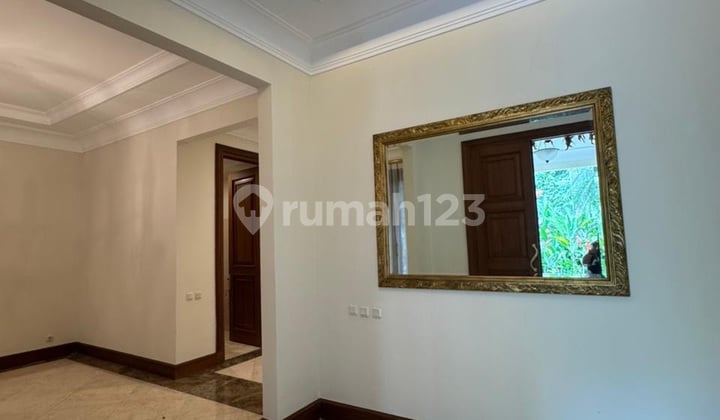 Rumah Semi Furnished Bagus Daerah Pondok Indah