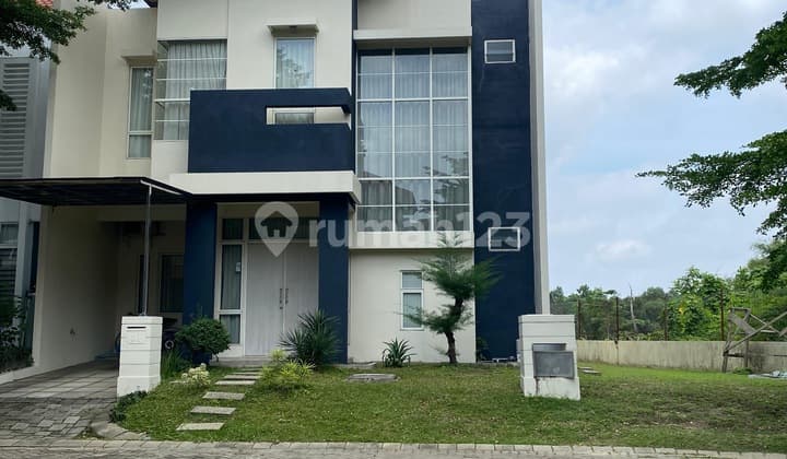 Dijual Rumah 2 Lantai Nirvana Residence - Posisi Hook