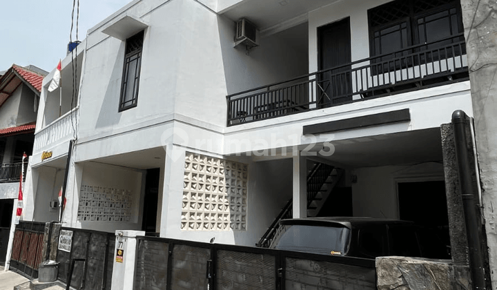 10 Boarding House in Kemang Flood-Free Elite Area South Jakarta