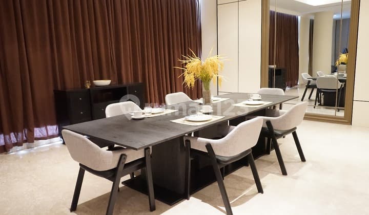 For Rent Newly Renovated Oakwood Residence High Floor