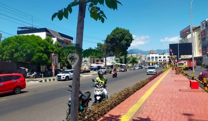 Land 1500m2~3000m2 in front of Mantos Boulevard for rent for culinary business.