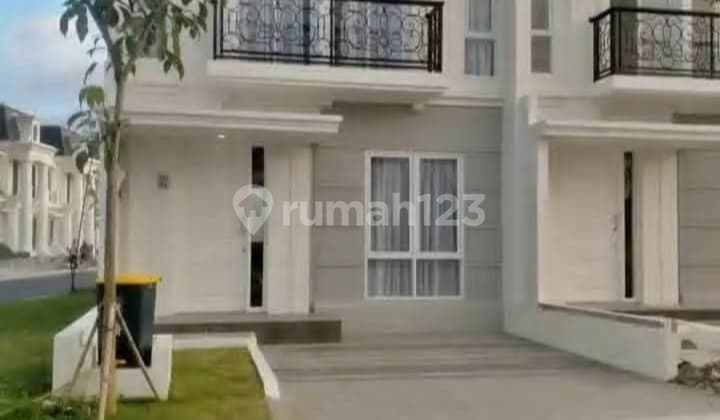 Rent. house Citraland Kombos Near Golf Course and City Center
