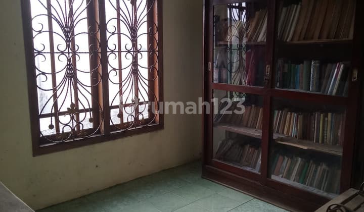 Rumah 2 Lantai Bebas Banjir di Dekat Mall Pakuwon Bekasi S7816