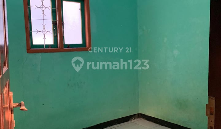 Rumah 2 Lantai Strategis Bebas Banjir di Cipinang Muara R2008
