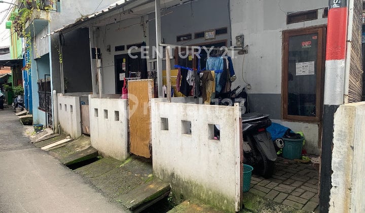 Rumah Usaha Akses Mobil Kontrakkan 3 Pintu di Tmii Ciracas S9511