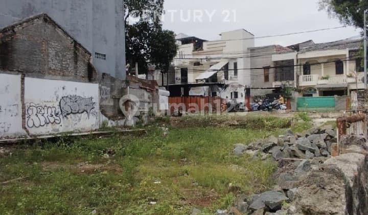 Tanah Hoek Lokasi Strategis Cocok untuk Usaha di Matraman S9354