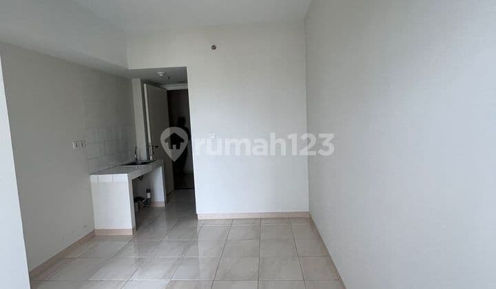 Apartement Springlake Summarecon Bekasi Unfurnished Strategis