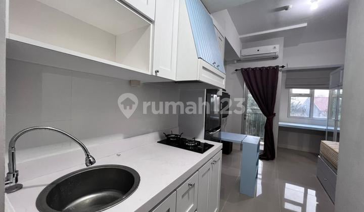 Sewa Apartemen Studio Strategis Dekat Mall, Transpark Juanda, Bekasi