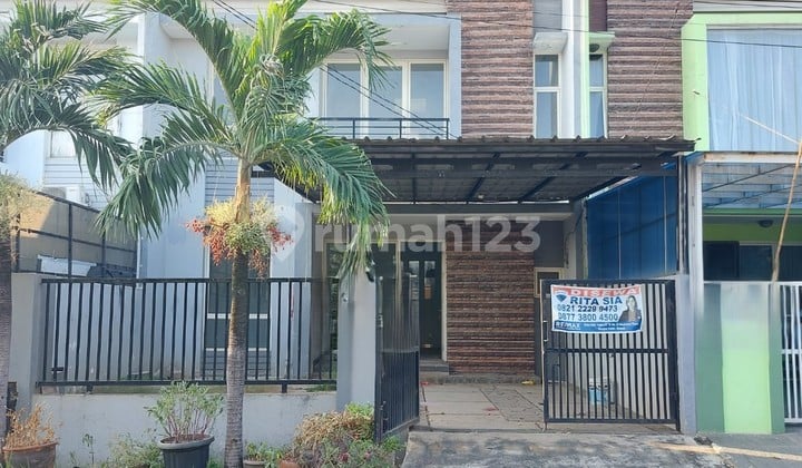 Disewakan Rumah 2 Lantai di Cluster Ifolia Harapan Indah - Siap Huni, Lokasi Strategis