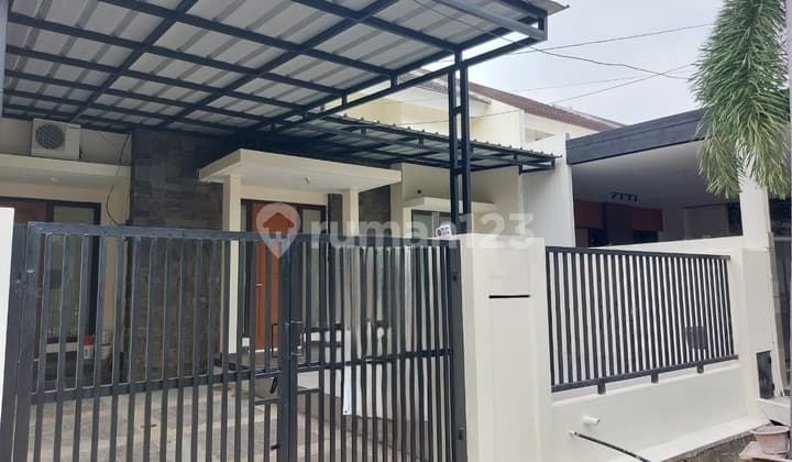 Rental, Nice House at the Ifolia Cluster, Harapan Indah