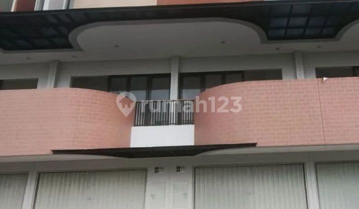 Disewakan Ruko Lavanya Bangunan Baru di Harapan Indah 2 Bekasi Harga 85 Juta