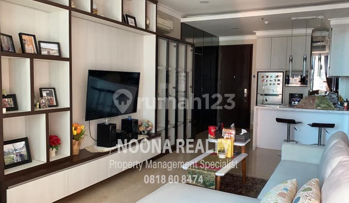 For Rent: Residence 8 Senopati Apartment, 2 Bedrooms, High Floor