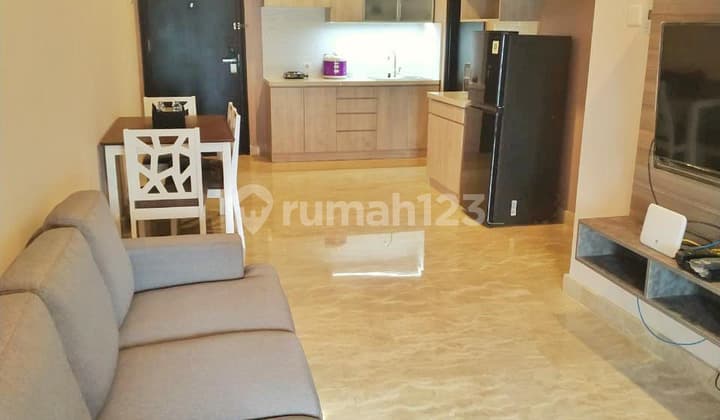 Sewa Apartemen Sudirman Suite 3 Bedroom Full Furnished Bagus
