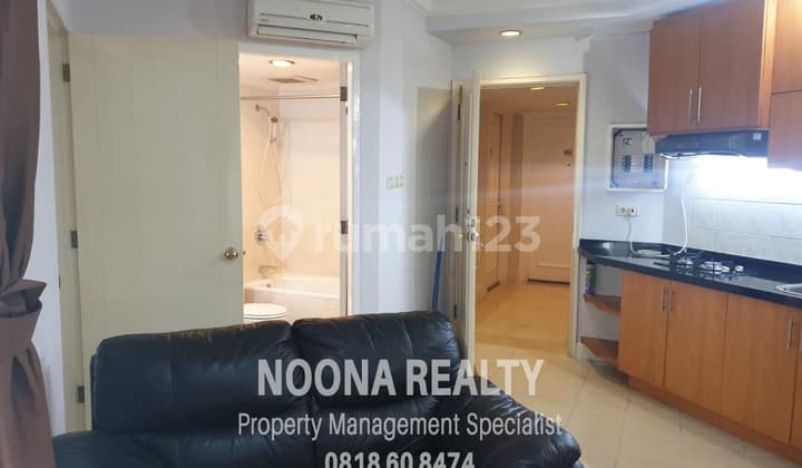 Sewa Apartemen Batavia Benhil 1 Bedroom Lantai Tinggi Furnished