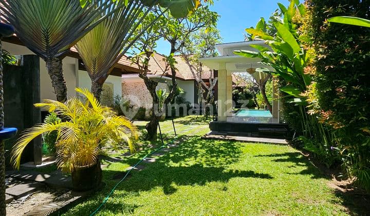 Sanur Near The Beach 3 Bedrooms Available For Yearly Rent