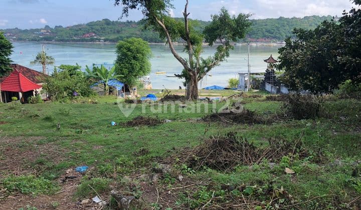 Premium Land For Sale In The Popular Café & Beach Area of Nusa Ceningan