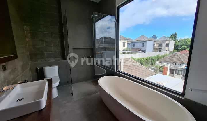 Brand New 3 Bd Villa Modern Style Ungasan