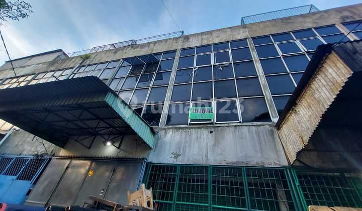 For Sale 1 Unit of 3-Street Shop House in Kebon Mangga Jakarta