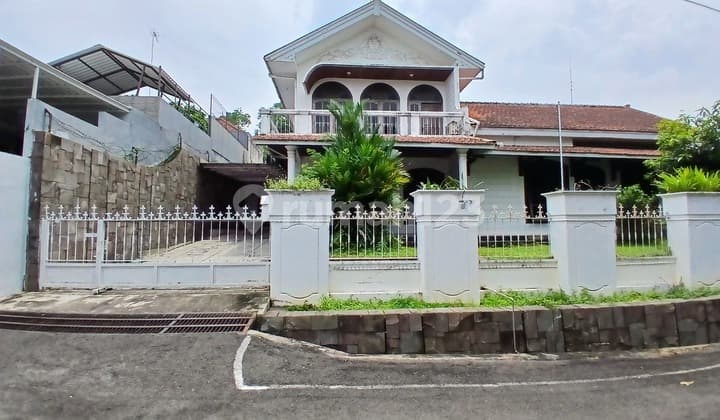 Rumah Dijual di Taman Semeru, Gajahmungkur (Nt0350)